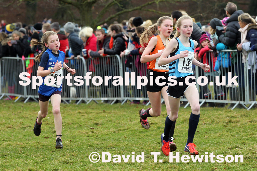 Girls under-13s Northern Cross Country Champs., Camp Hill Estate, Kirklington.  Photo: David T. Hewitson/Sports for All Pics